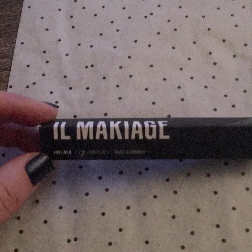 Brand new Il Makiage black ink liner